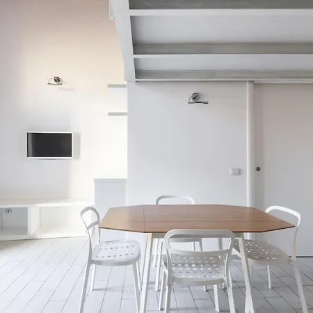 Apartment Cozy Apartment: Coldilana14 Milan